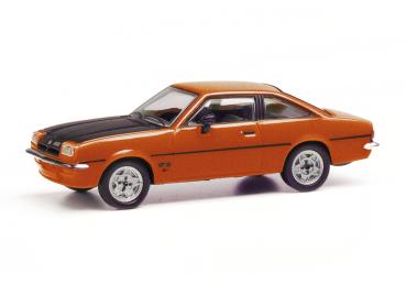Opel Manta B, sienarot/schwarz