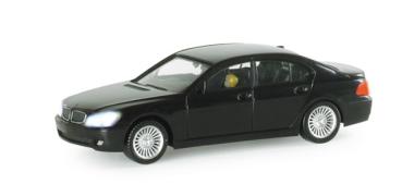 BMW 7er facelift, mit Beleuchtung und Fahrerfigur