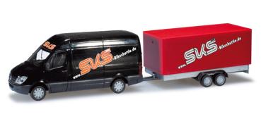 Mercedes-Benz Sprinter mit Planen-Anhänger "SKS Bikeshuttle"