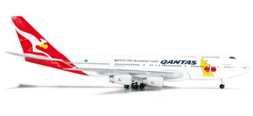 Qantas Boeing 747-400 "Boxing Kangaroo"