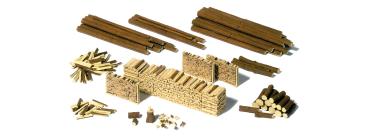 Stämme, Holzscheite, Holzstapel