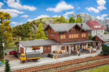 Bahnhof "St. Niklaus"