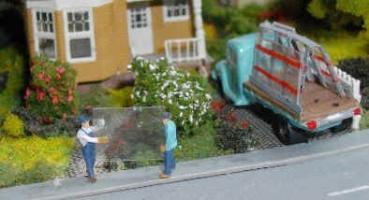 2 Glaserer mit Fensterscheibe