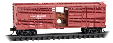 Great Northern #55211 with Cattle Load