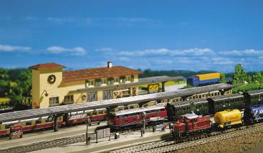 3 Bahnsteige