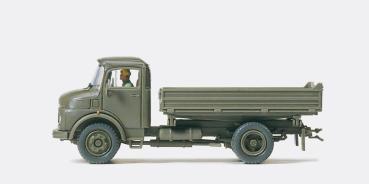 Mercedes-Benz LK 911 B, BW Dreiseitenkipper Standortverwaltung