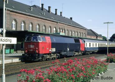 Diesellok Reihe MZ, rot/schwarz, DSB, Ep.IV