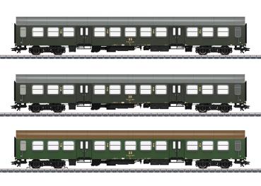 Personenwagen-Set "Halberstädter Mitteleinstiegswagen", DR, 3-tlg., Ep.IV