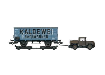 gedeckter Güterwagen G10 "Kaldewei", DR, mit Straßenroller, Ep.III