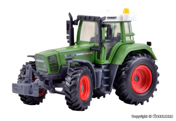 FENDT Traktor Vario Favorit 926