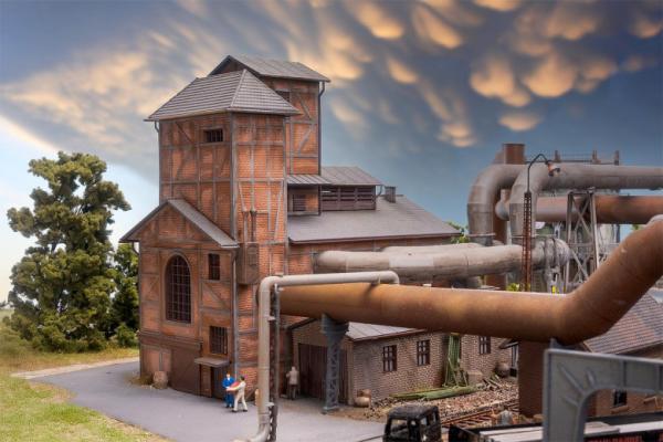 Gebläsehalle mit Rohrleitungen
