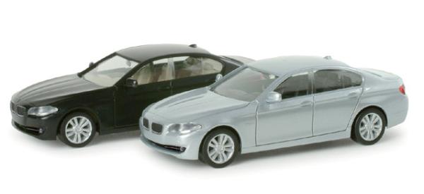 BMW 5er Limousine, pianoschwarz