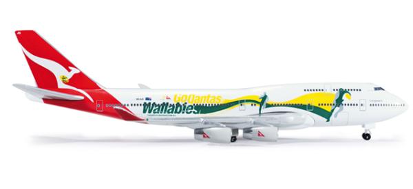 Qantas Boeing 747-400 "Go Wallabies"