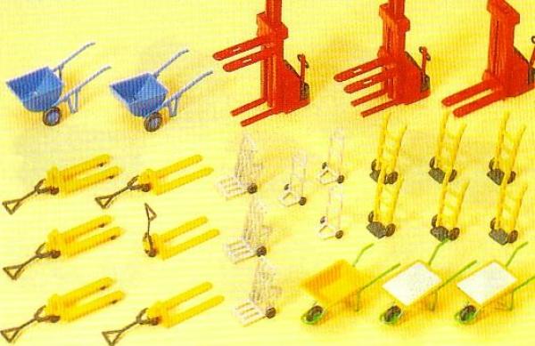 Gabelstapler und Transportgeräte