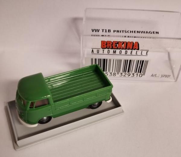 VW T1b Pritsche, grün