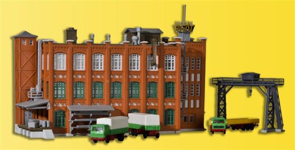 Fabrik aus der Gründerzeit mit Zubehör
